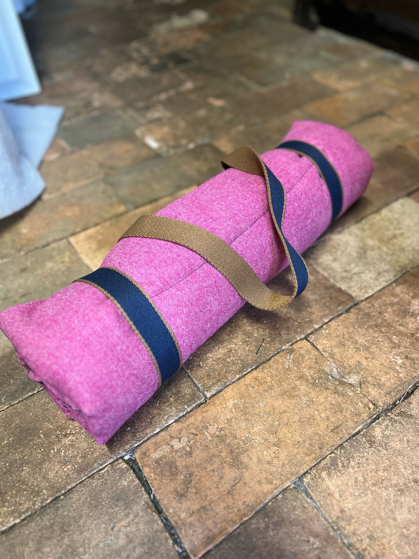 Handmade Settle/Travel Mat Pink Tweed